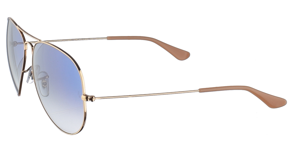 Διαχρονικά aviator γυαλιά ηλίου RB 3025 σε χρυσό μεταλλικό σκελετό και μπλε ντεγκραντέ κρυστάλλους της εταιρίας Ray Ban για μεσαία και μεγάλα πρόσωπα.